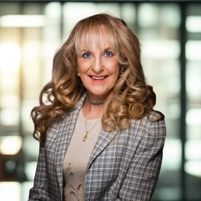 Maria Steene Logo Presentation - 13